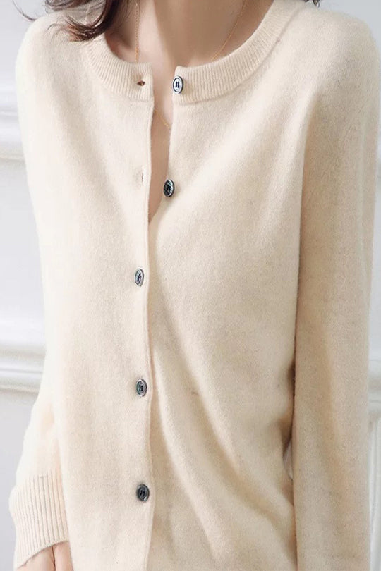 Damen Feinstrick Cardigan mit Knopfleiste und weichem Material Heidi-Mode