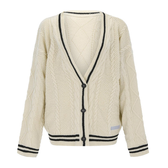 Damen Grobstrick Cardigan mit tiefem V-Ausschnitt und kontrastierenden Knopfdetails Heidi-Mode