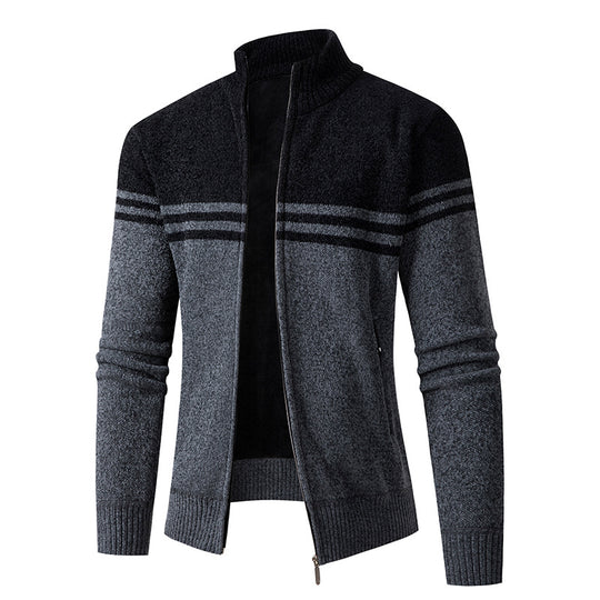 Herren Strickjacke mit modernem Zipper und sportlichem Streifenmuster Heidi-Mode