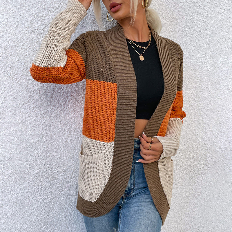 Damen Strickjacke mit modernen Farbkombinationen Heidi-Mode
