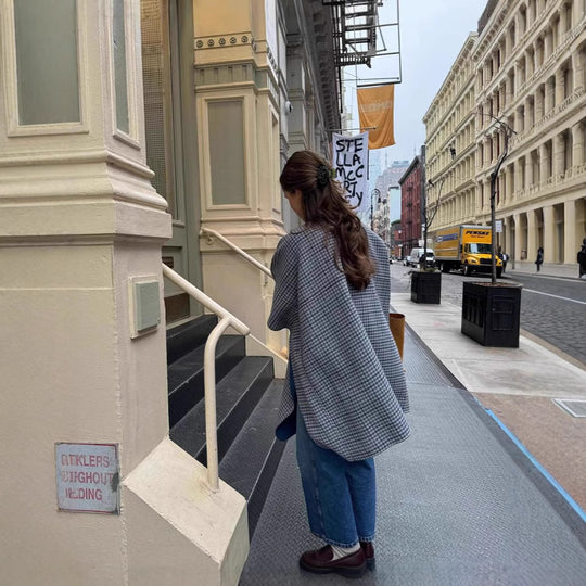 Damen modische Überwurfjacke mit großzügigen Taschen und strukturiertem Design Heidi-Mode