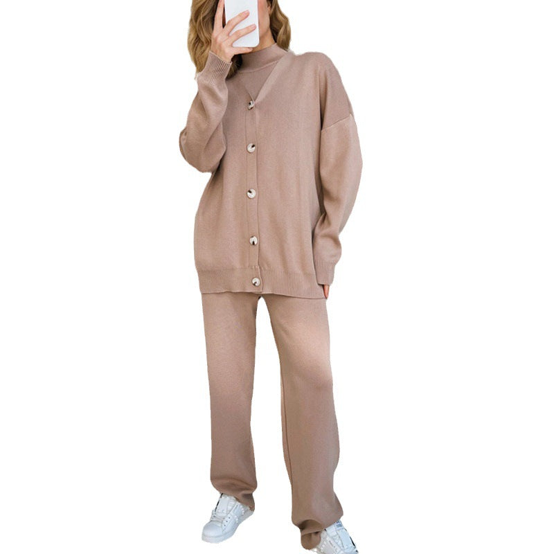 Damen elegantes Strick-Lounge-Set mit hohem Kragen und weiter Passform Heidi-Mode