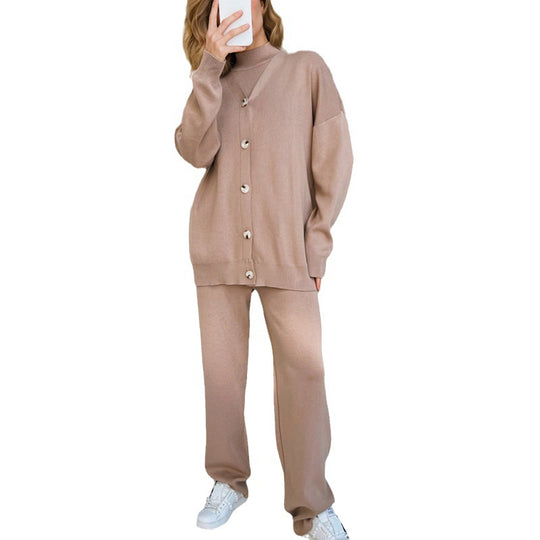 Damen elegantes Strick-Lounge-Set mit hohem Kragen und weiter Passform Heidi-Mode