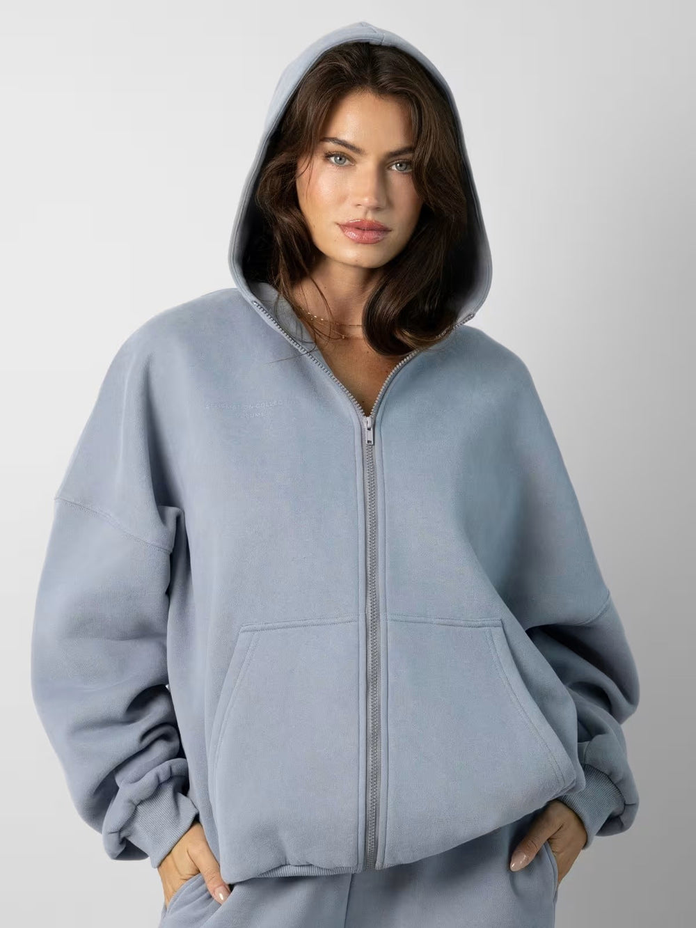 Damen oversized Fleece-Hoodie mit lässigem Reißverschluss und Kängurutaschen Heidi-Mode