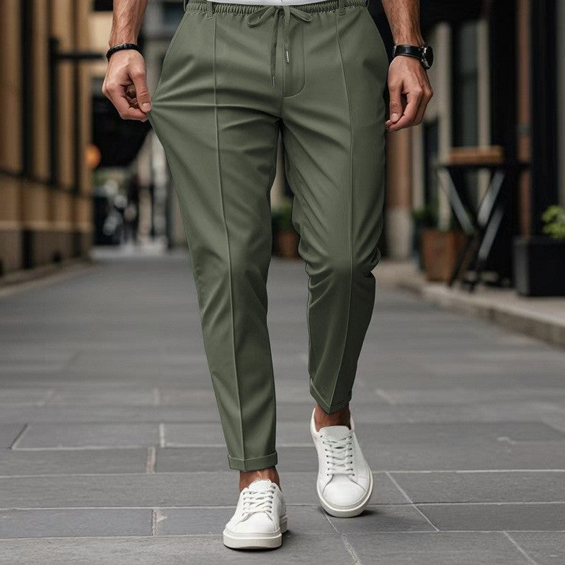 Herren modische Slim-Fit Jogginghose mit elastischem Bund und praktischen Seitentaschen Heidi-Mode