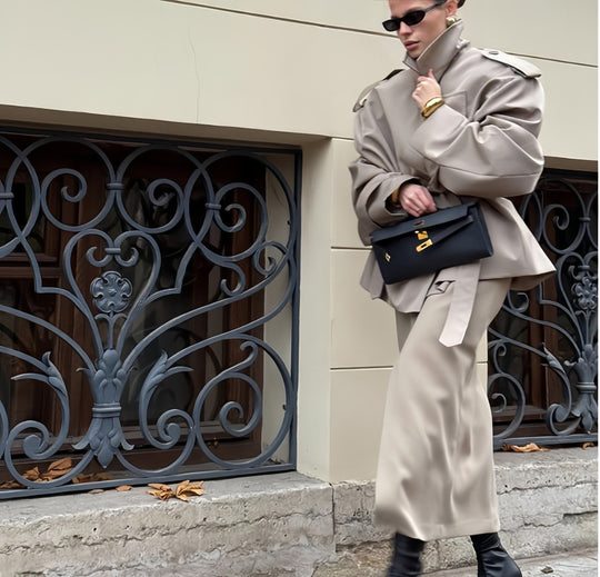 Damen Oversized Trenchcoat mit hochgeschlossenem Kragen und weiten Ärmeln Heidi-Mode