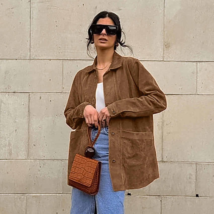 Damen Modische Wildlederjacke mit Druckknopfverschluss und praktischen Taschen Heidi-Mode