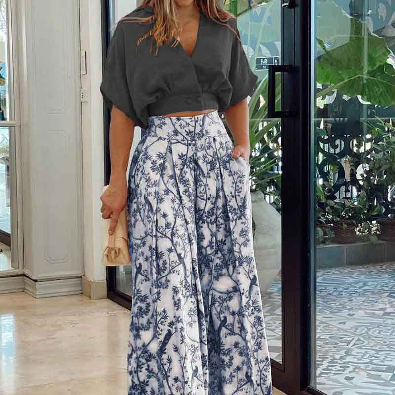 Heidi Mode | Zweiteiliges Set mit V-Ausschnitt und Hose mit weitem Bein