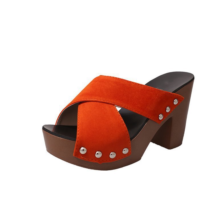 Damen Plateau-Pantoletten mit elegantem Kreuzband-Design und schickem Absatz Heidi-Mode