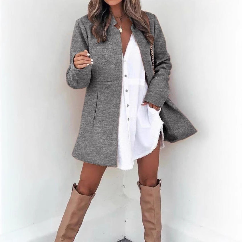 Damen Modische Übergangsjacke mit schlichten Linien und praktischen Taschen Heidi-Mode