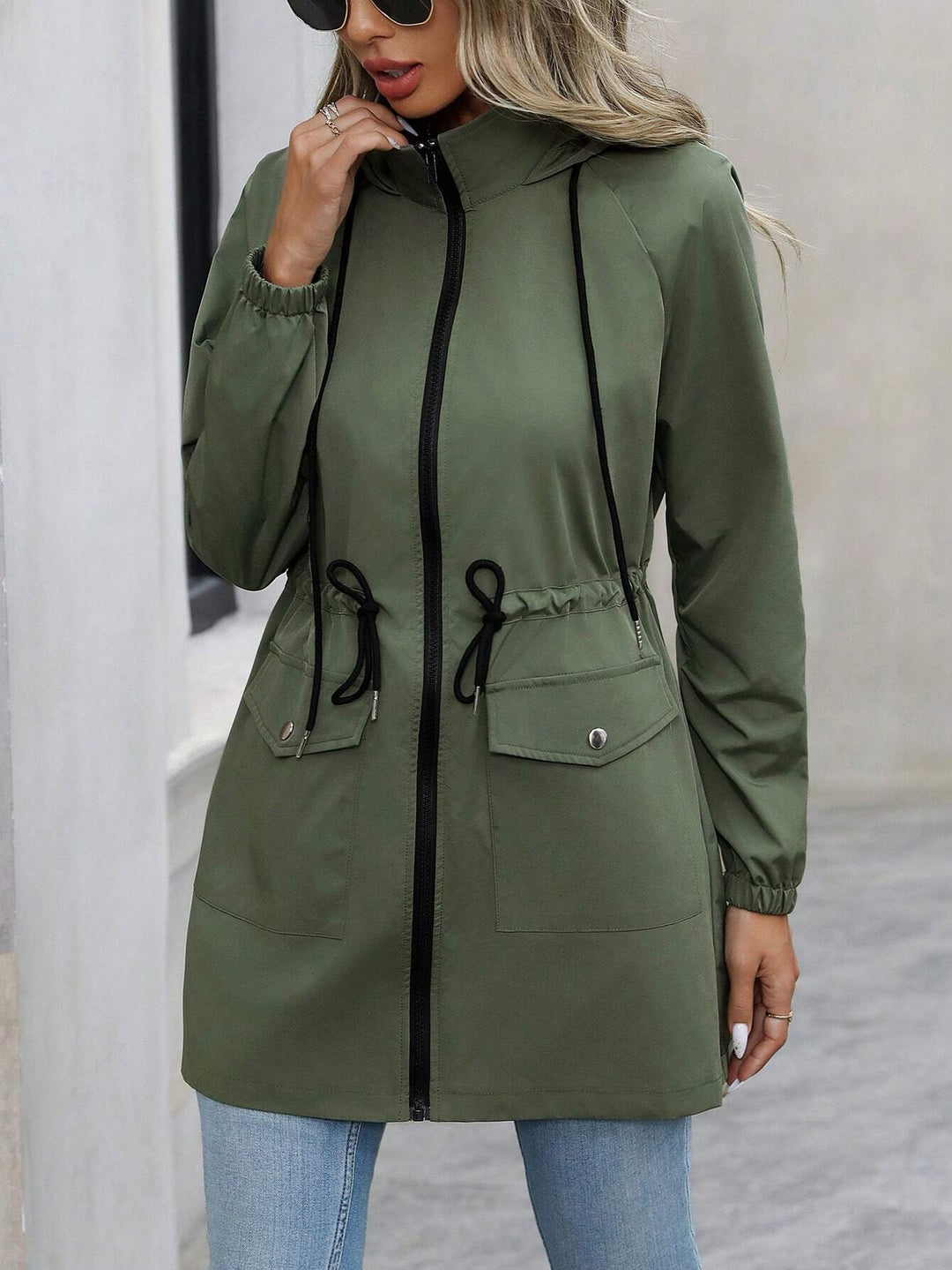 Damen praktische Kapuzenjacke mit verstellbarem Bund und Taschen Heidi-Mode
