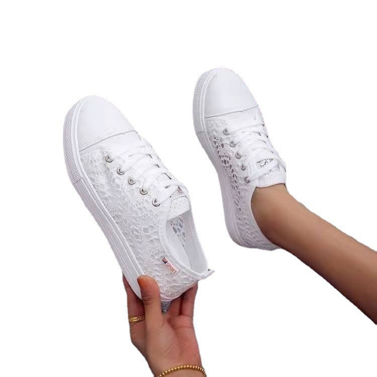 Damen Sneakers mit filigranem Spitzenmuster und rutschfester Sohle Heidi-Mode