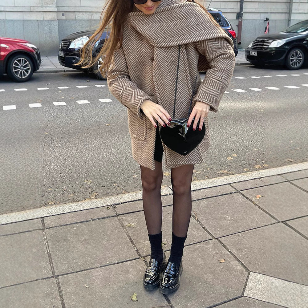 Damen modischer Wickelmantel im strukturierten Design Heidi-Mode