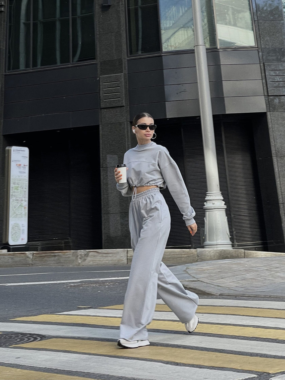 Damen Sportliches Crop-Set aus weichem Material mit elastischem Bund Heidi-Mode