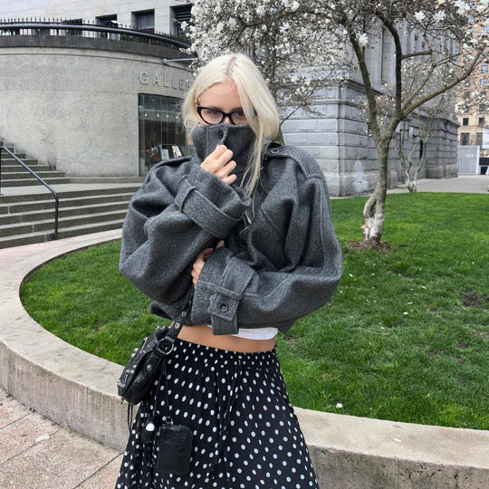 Damen Oversized Wolljacke mit elegantem Schnitt und praktischen Taschen Heidi-Mode