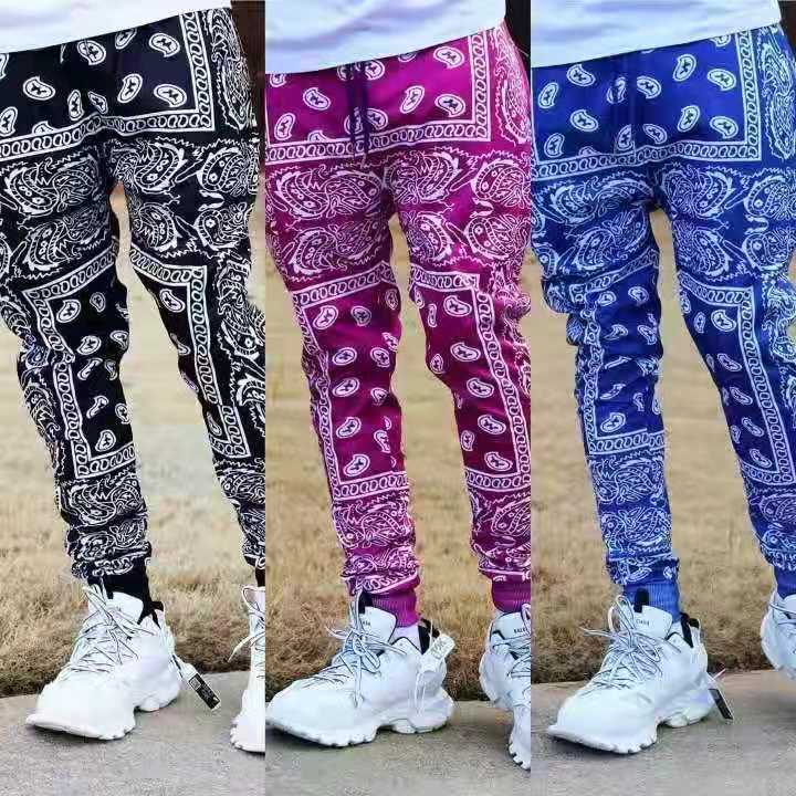 Herren Cargo-Jogginghose im extravaganten Paisley-Muster Heidi-Mode