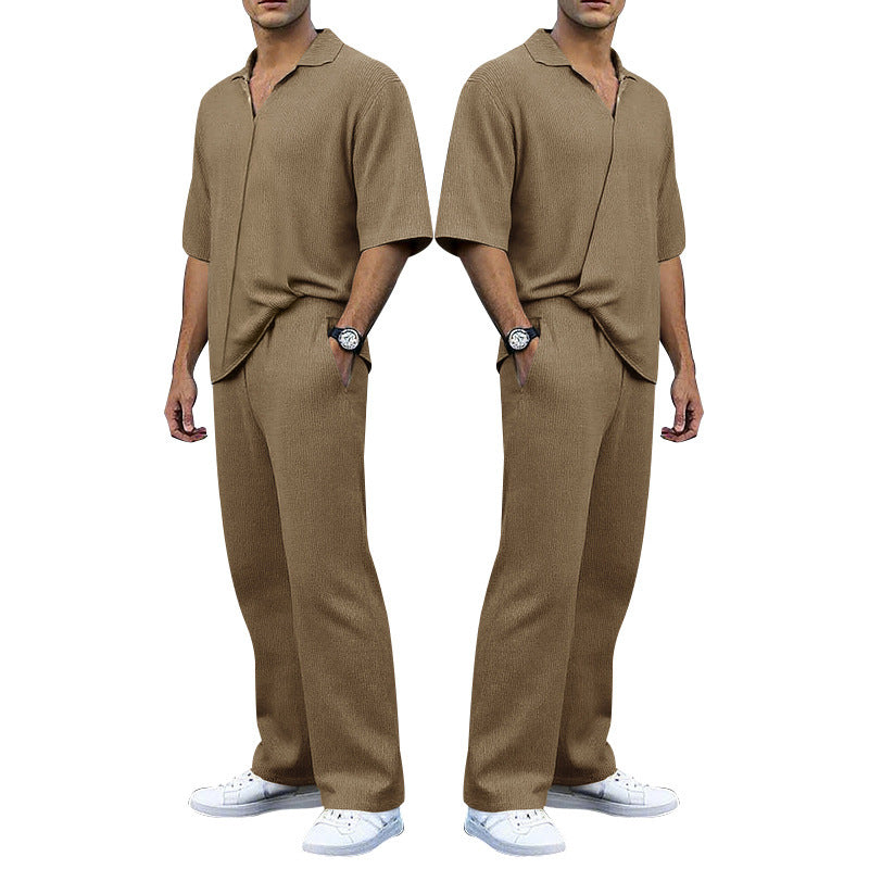 Herren elegantes Freizeit-Outfit aus weichem Strickmaterial mit lässigem Schnitt Heidi-Mode