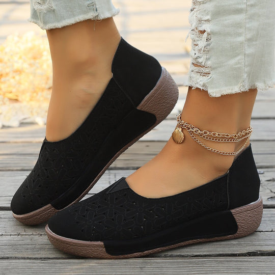 Damen Slipper mit dekorativem Blumenmuster und rutschfester Sohle Heidi-Mode