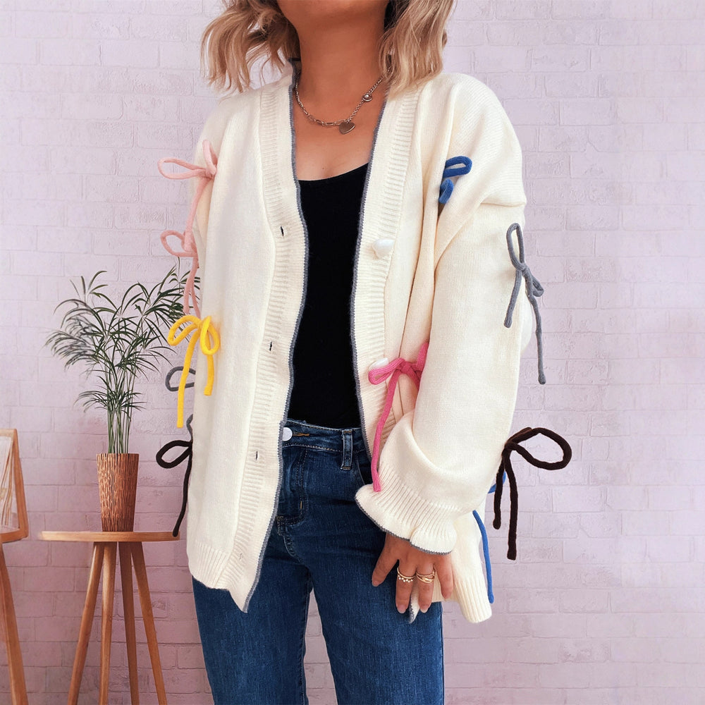 Damen Strickjacke mit bunten Schleifendetails Heidi-Mode