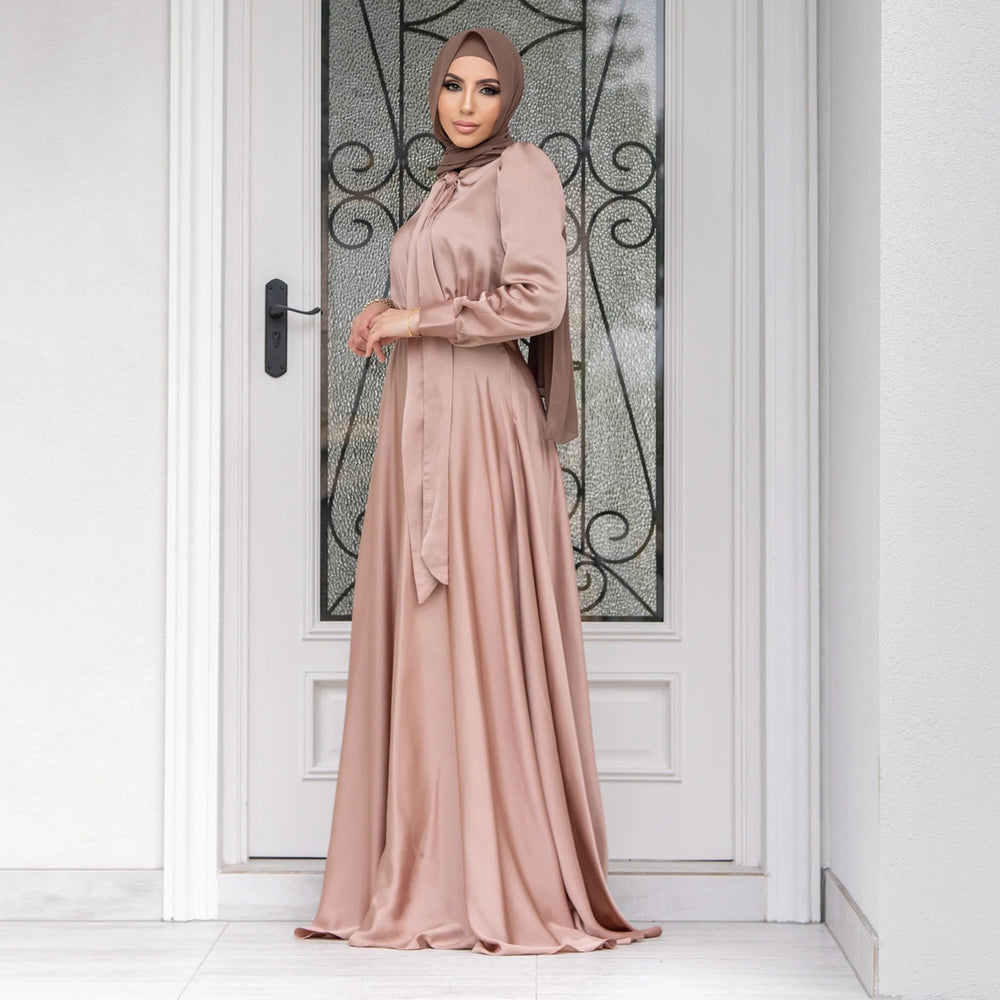 Damen Maxi-Kleid mit fließenden Ärmeln und elegantem Taillengürtel Heidi-Mode
