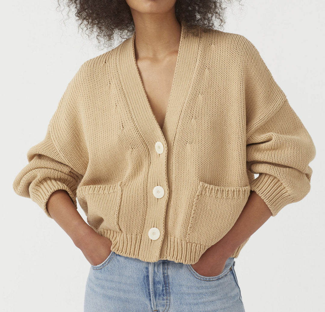 Damen lässiger Strickcardigan mit großen Taschen und Knopfverschluss Heidi-Mode