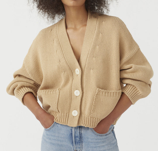 Damen lässiger Strickcardigan mit großen Taschen und Knopfverschluss Heidi-Mode