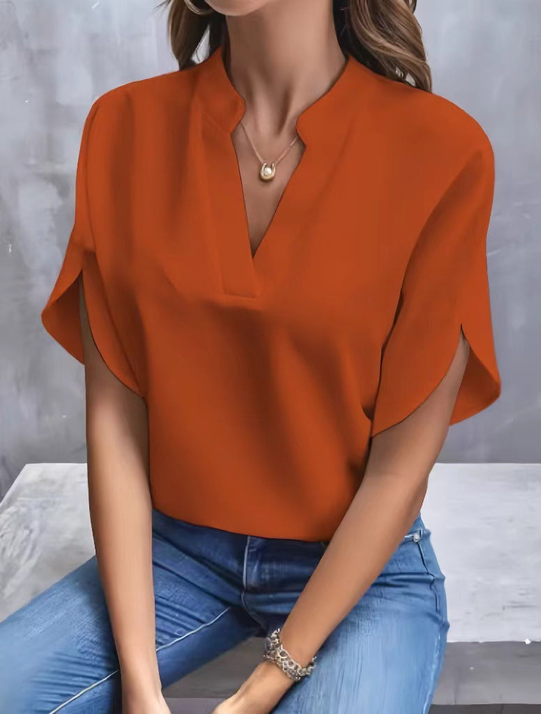 Damen elegantes Oberteil mit modernen Seitenschlitzen und V-Ausschnitt Heidi-Mode