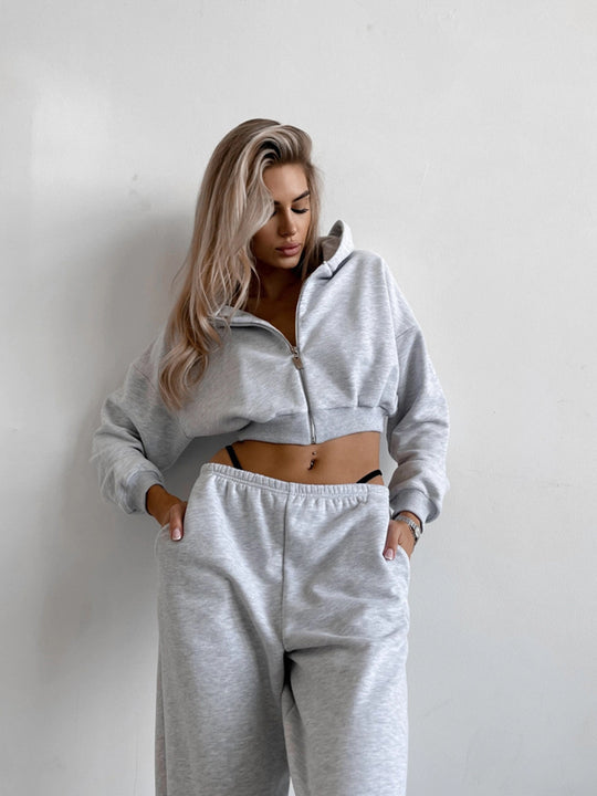 Damen lässiges Freizeit-Set mit cropped Hoodie und weiten Hosen Heidi-Mode