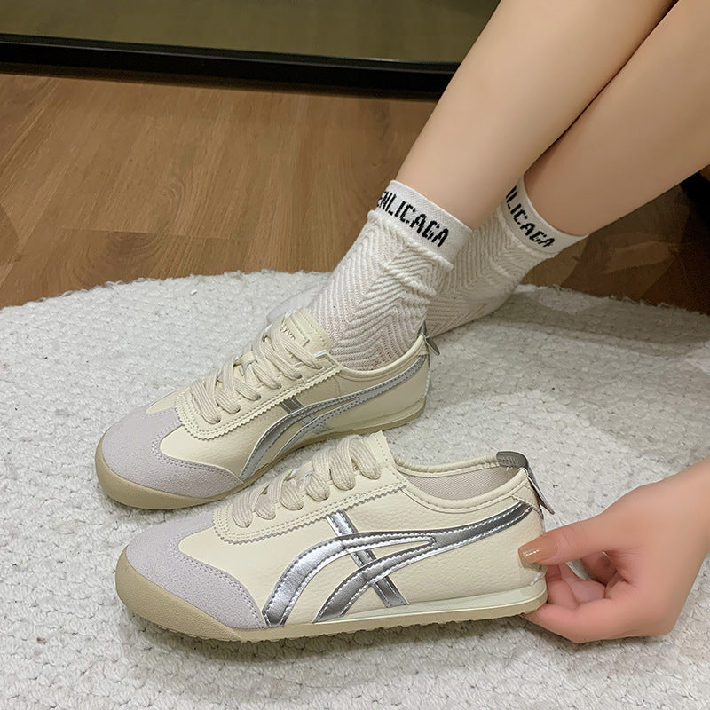 Damen Sportliche Sneakers im Retro-Design mit kontrastierenden Farbakzenten Heidi-Mode