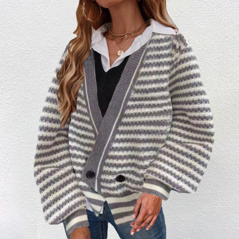 Damen Grobstrick Cardigan mit V-Ausschnitt und modernen Streifen Heidi-Mode