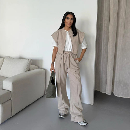 Damen sportliches Twin-Set mit kurzem Reißverschluss und weiten Hosen Heidi-Mode