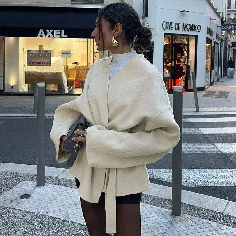 Damen modischer Oversized-Mantel mit innovativem Wickeldesign Heidi-Mode