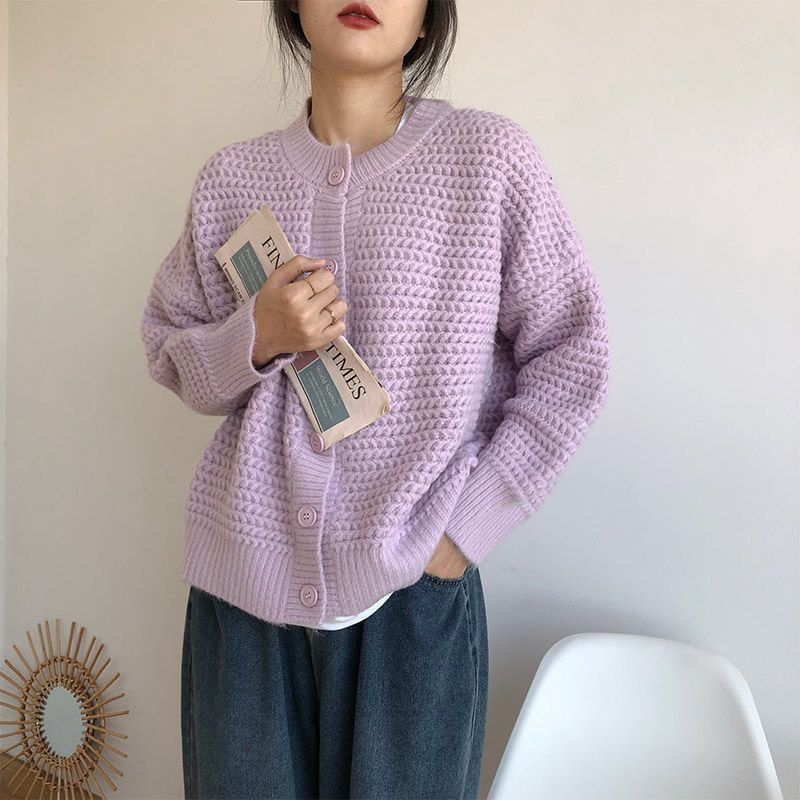 Damen Grobstrickjacke mit Knopfdetails und oversized Schnitt Heidi-Mode