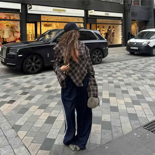 Damen Oversized Karo-Hemdbluse mit tiefem V-Ausschnitt und lässigem Schnitt Heidi-Mode