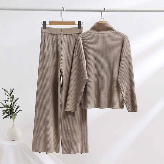 Damen lässiges Strickensemble mit hohem Kragen und seitlichen Schlitzen Heidi-Mode