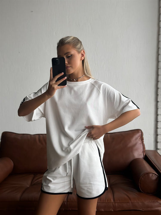 Damen lässiges Sportset mit kontrastierenden Akzenten Heidi-Mode