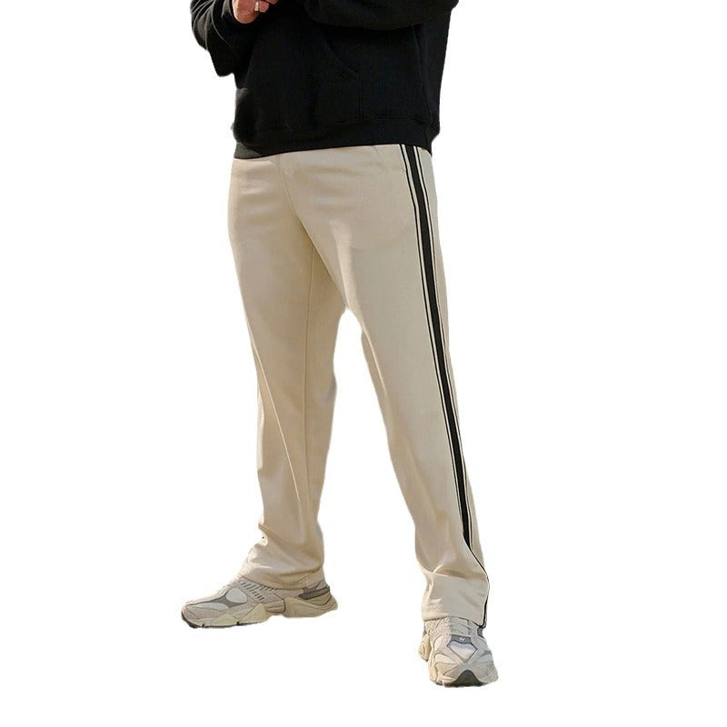 Herren sportliche Trainingshose mit seitlichen Streifen Heidi-Mode