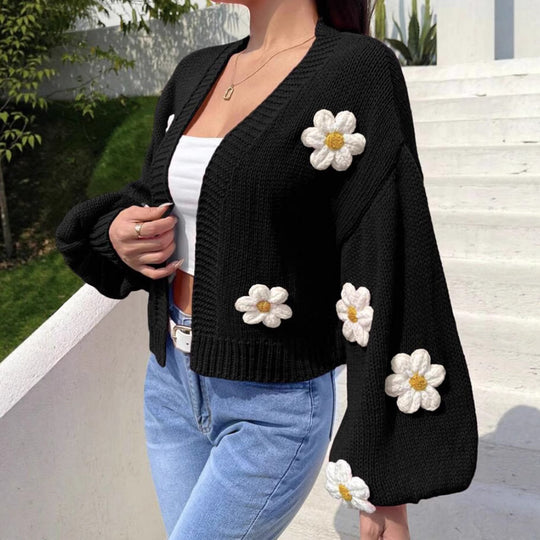 Damen Strickjacke mit floralen Applikationen und lockerer Passform Heidi-Mode