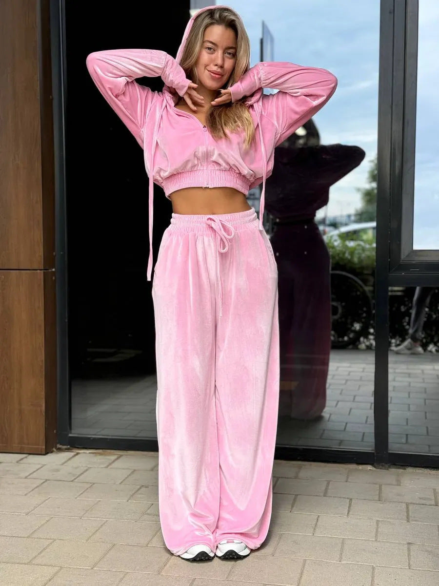 Damen Fleece-Sportanzug mit cropped Jacke und lässiger Hose Heidi-Mode