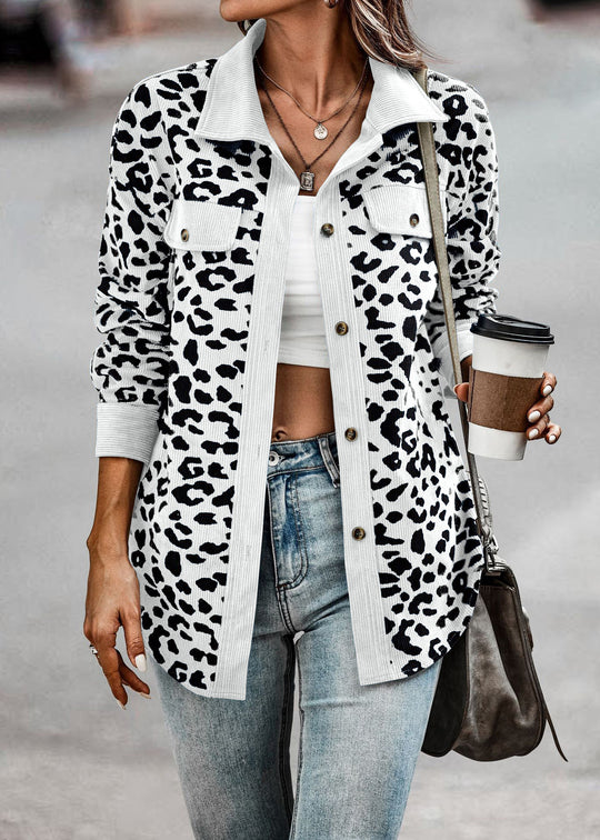 Damen Jacke im Leopardenmuster mit strukturiertem Stoff und praktischen Taschen Heidi-Mode