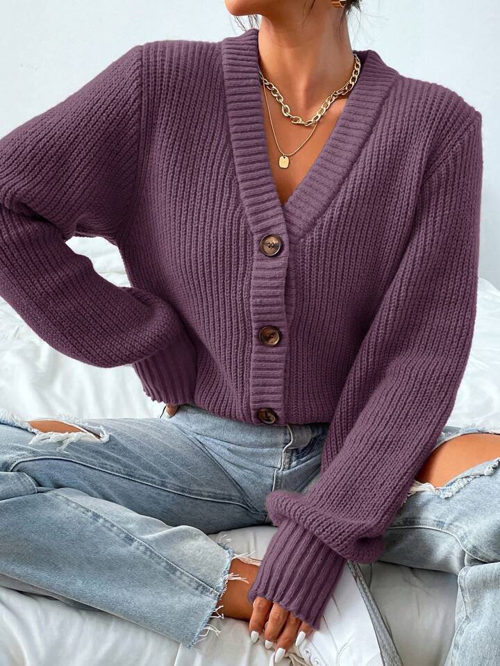 Damen bequeme Strickjacke mit schickem V-Ausschnitt Heidi-Mode