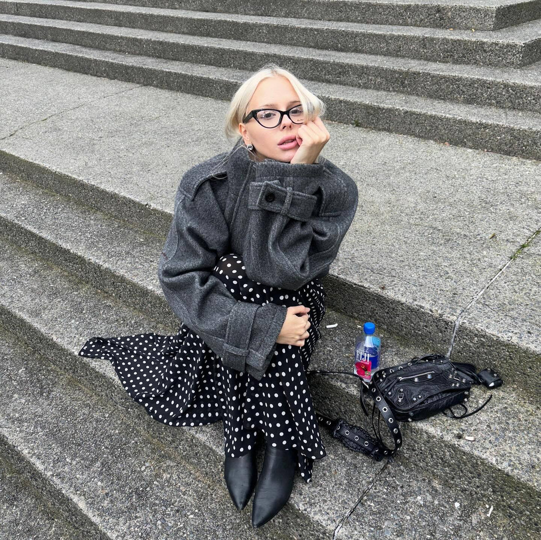 Damen Oversized Wolljacke mit modernem Schnitt und praktischen Taschen Heidi-Mode