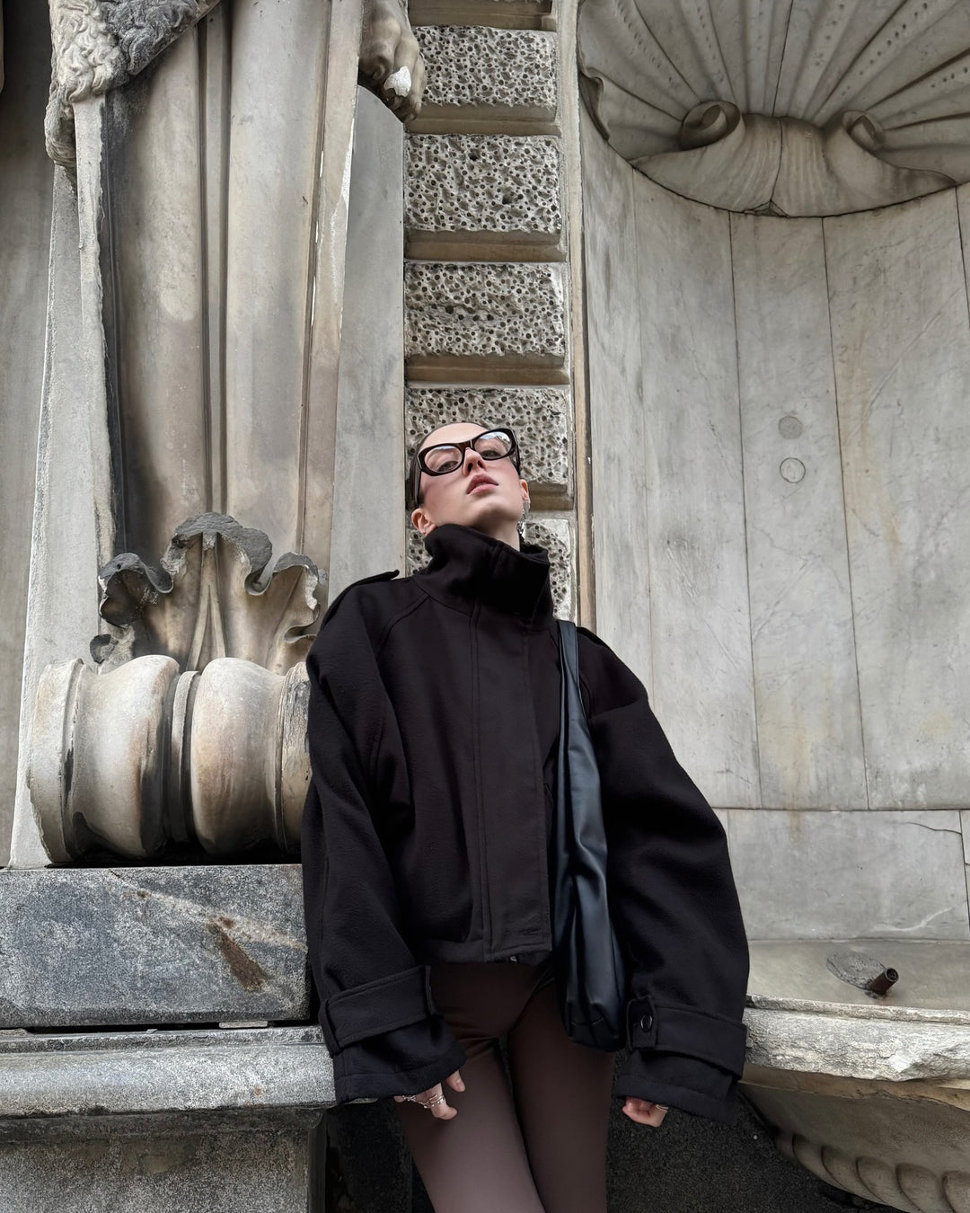 Damen Oversized Wolljacke mit modernem Schnitt und praktischen Taschen Heidi-Mode