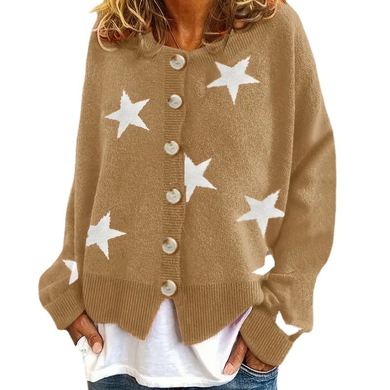 Damen modische Strickjacke mit Sternenmuster und Knopfdetails Heidi-Mode