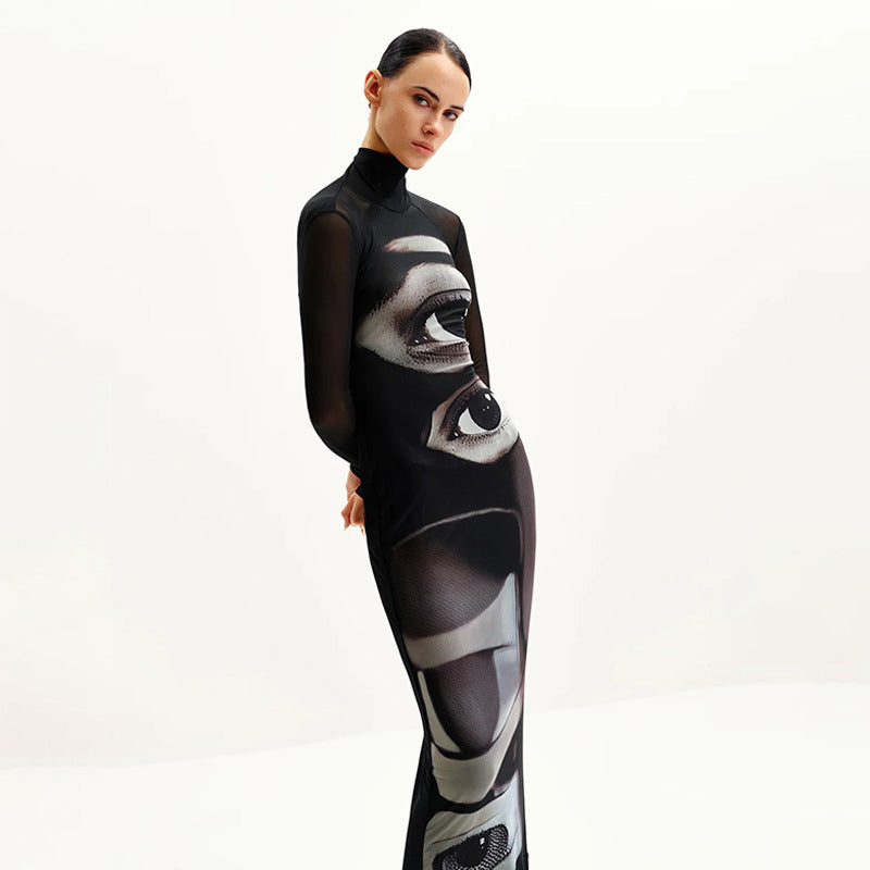 Damen Langarm Maxikleid mit grafischem Muster und hochgeschlossenem Kragen Heidi-Mode