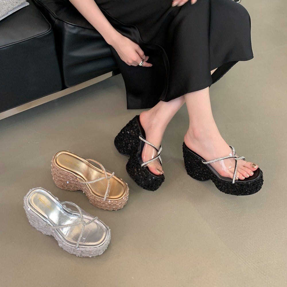 Damen Plateau-Sandalen mit glamourösem Pailletten-Design und trendigem Riemen Heidi-Mode