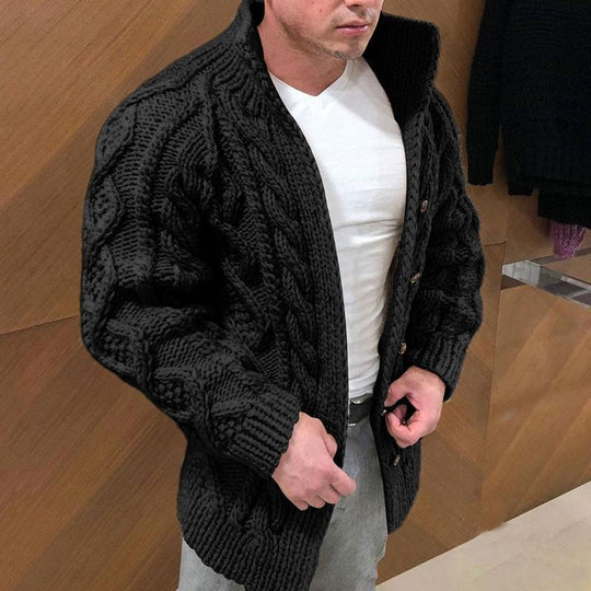 Herren Strickjacke mit stylischem Zopfmuster und hohem Kragen Heidi-Mode