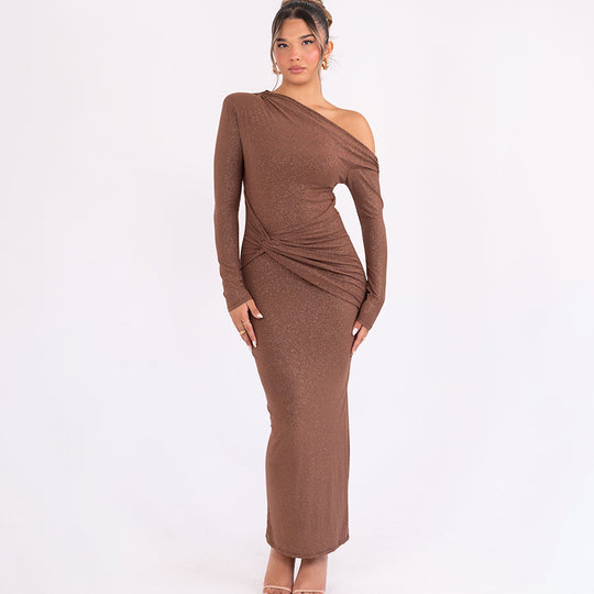 Damen Elegantes Maxikleid mit asymmetrischem Ausschnitt und schimmerndem Effekt Heidi-Mode
