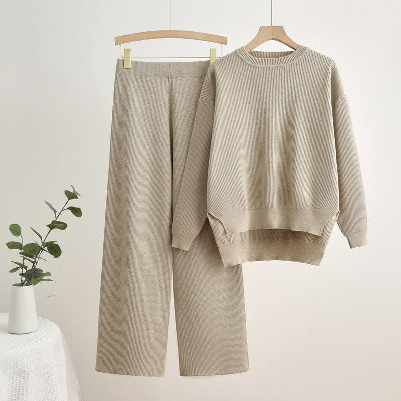 Damen komfortables Strick-Lounge-Set mit überschnittenen Schultern Heidi-Mode