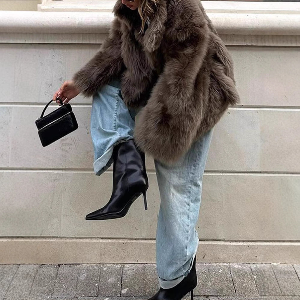 Damen Kunstfelljacke mit hochschließendem Kragen und luxuriösem Design Heidi-Mode